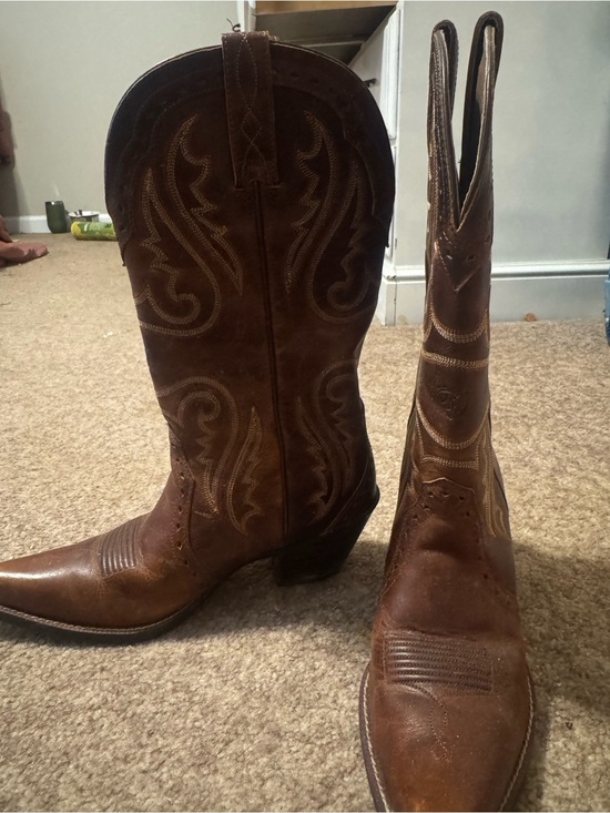 Ariat Shoes - Ariat Brown Leather Western Cowboy Boots with Stitch Detail